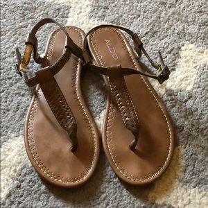 Aldo Sandals